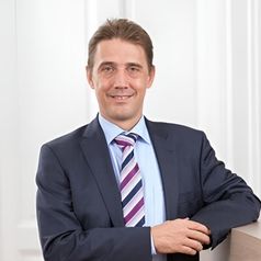 Dr. Matthias Mlynek, LL.M., MBL